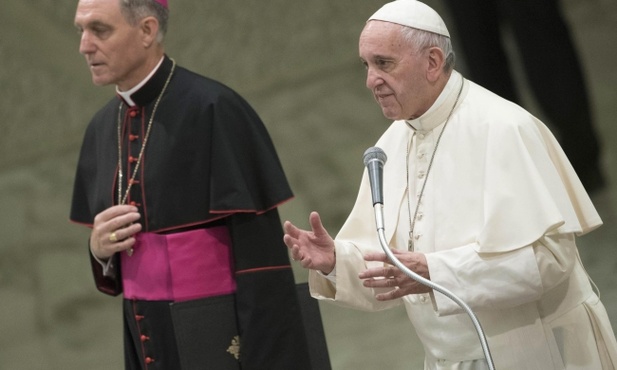 Franciszek dziękuje kard. Dziwiszowi za ŚDM