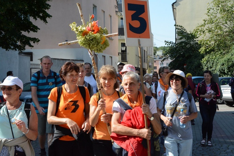 Wejście do Strzelec Opolskich