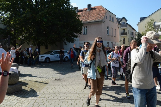 Wejście do Strzelec Opolskich