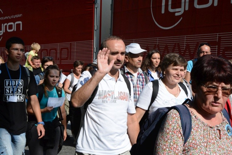 Wejście do Strzelec Opolskich