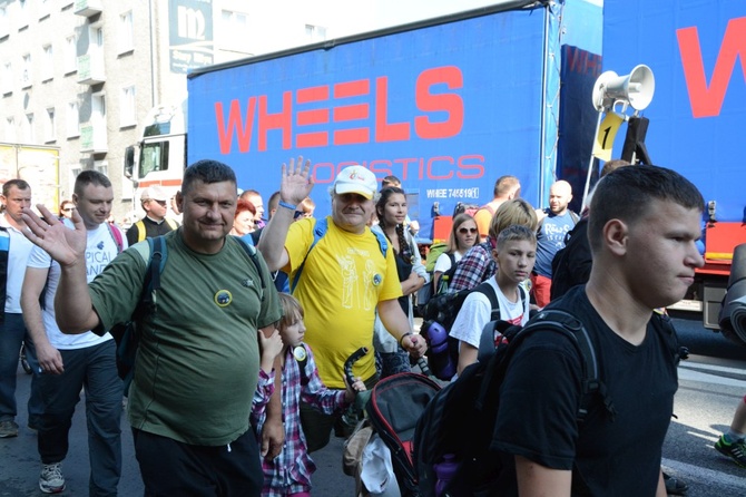 Wejście do Strzelec Opolskich