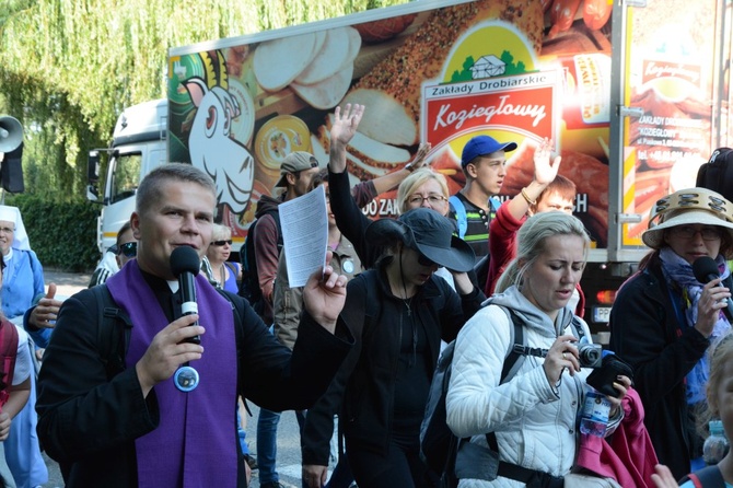 Wejście do Strzelec Opolskich