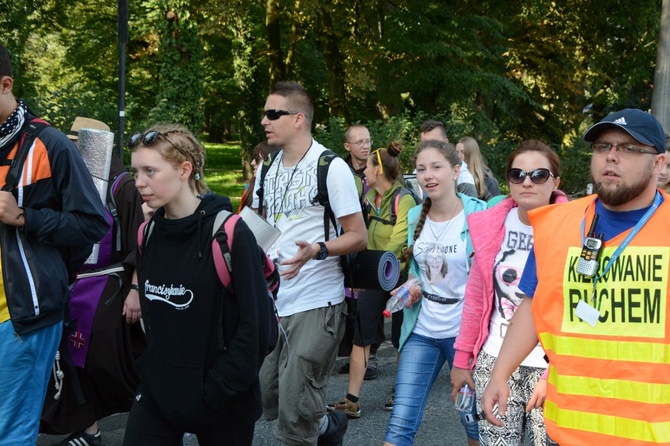 Wejście do Strzelec Opolskich