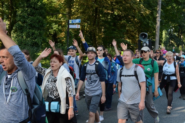 Wejście do Strzelec Opolskich