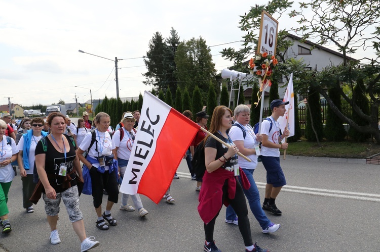 Grupa 16