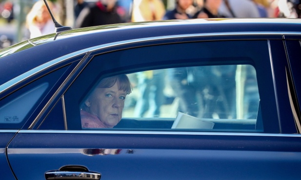 Merkel nie widzi związku między imigracją a terroryzmem