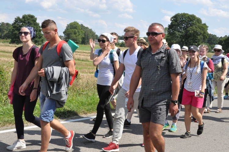 Dzień drugi - pozdrowienia z części A