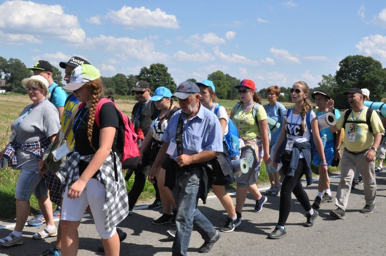 Dzień drugi - pozdrowienia z części A