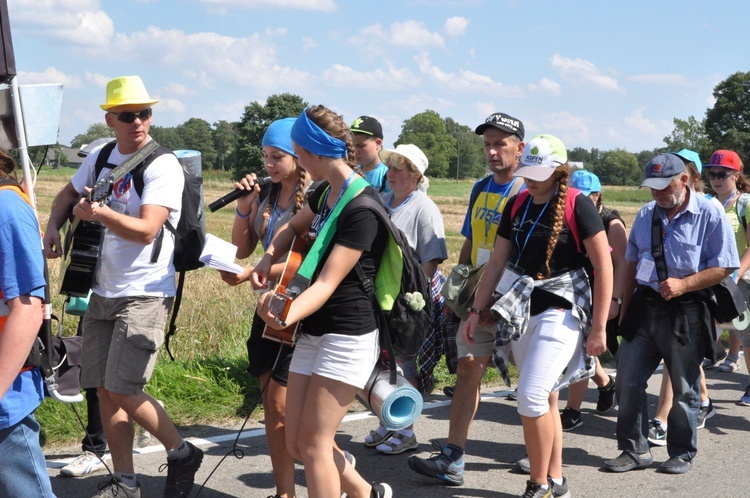 Dzień drugi - pozdrowienia z części A