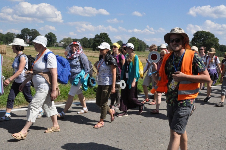 Dzień drugi - pozdrowienia z części A