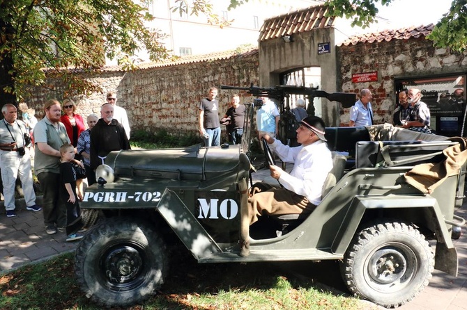 Rekonstrukcja rozbicia więzienia św. Michała