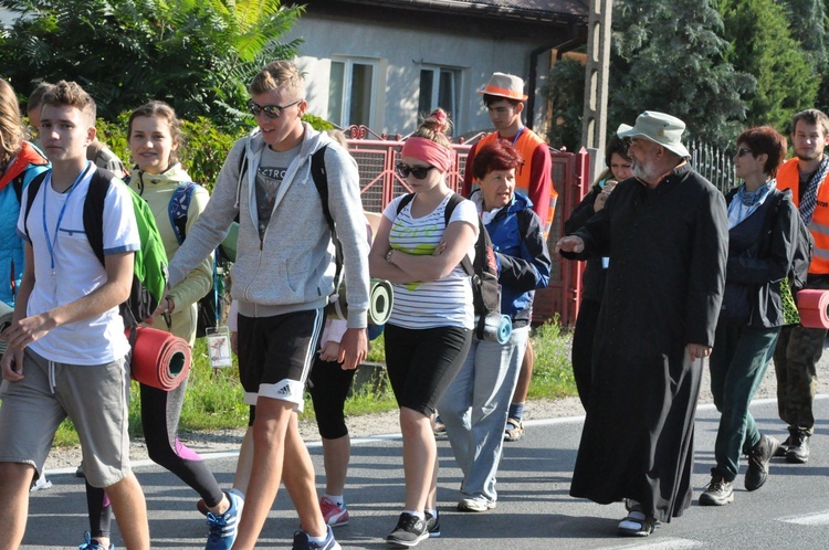 Dzień drugi - pozdrowienia z części B