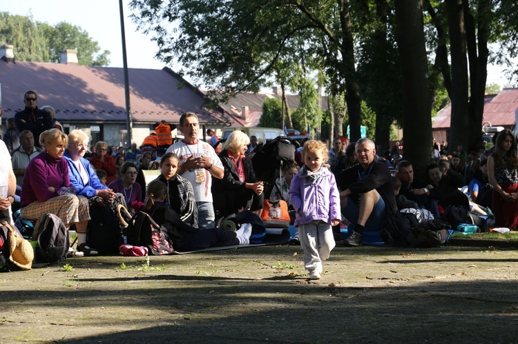 Nowe Brzesko, Msza św. dla części A