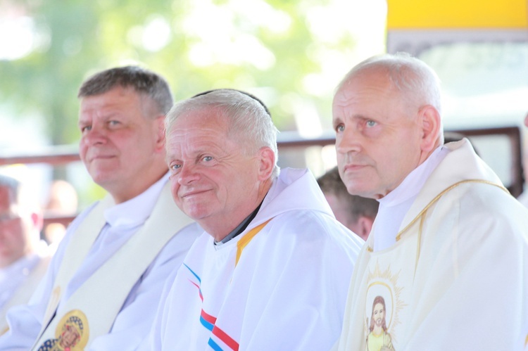 Nowe Brzesko, Msza św. dla części A