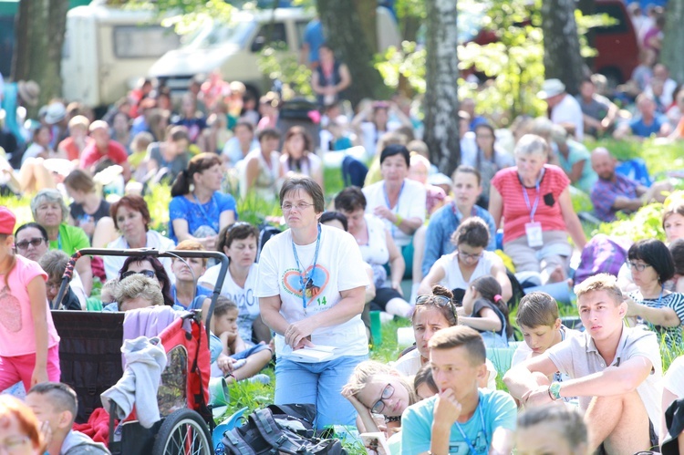 Proszowice, Msza św. dla części B