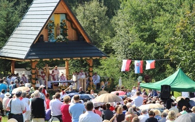 Modlitwa trzech narodów na beskidzkiej polanie