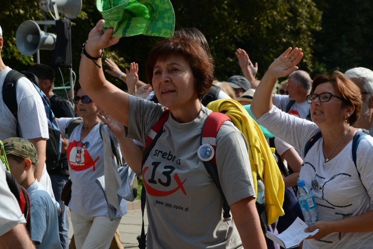 "Trójka" i "trzynastka" też u celu