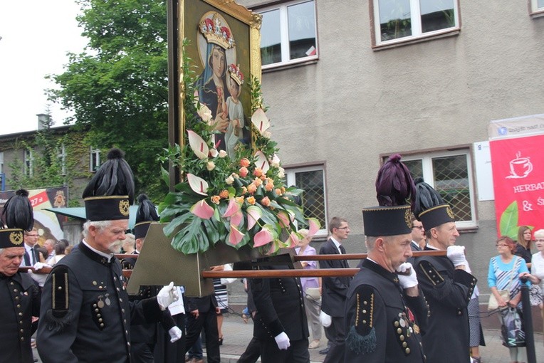 Pielgrzymka kobiet do Piekar cz. I