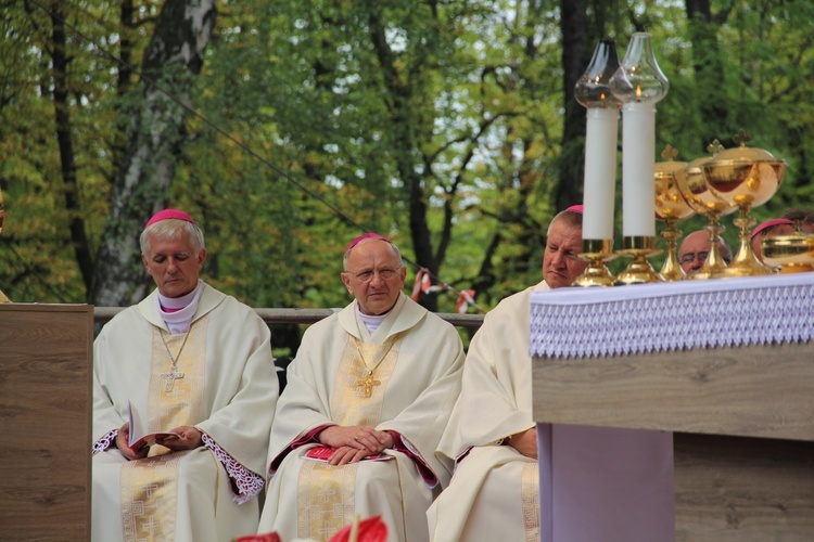 Pielgrzymka kobiet do Piekar (abp Jan Graubner)