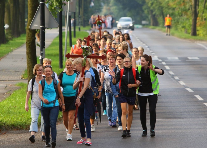 Pielgrzymka kobiet do Piekar (cz. II)