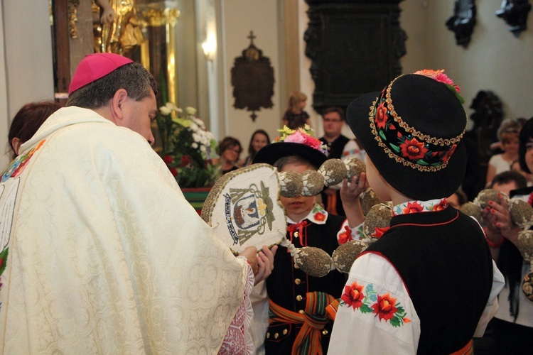 Dożynki w katedrze łowickiej