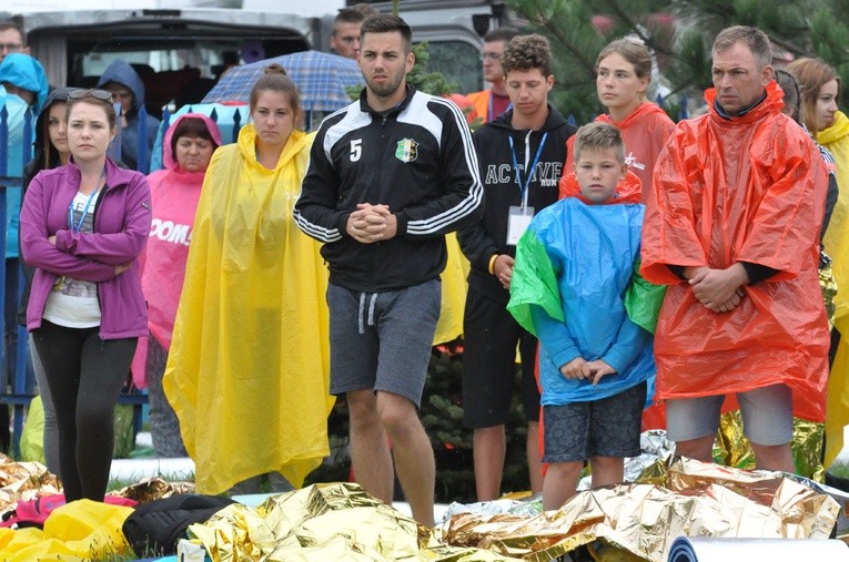 Msza św. w Żarnowcu