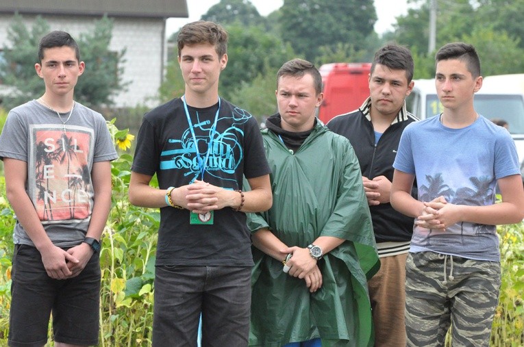 Msza św. w Sierbowicach