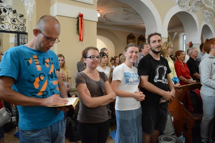 Pielgrzymi w gościnie w Strzelcach Opolskich