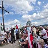 Kazanie pod krzyżem  na Buczniku.