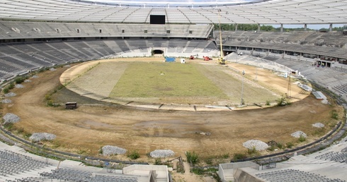 Stadion Śląski rok przed otwarciem