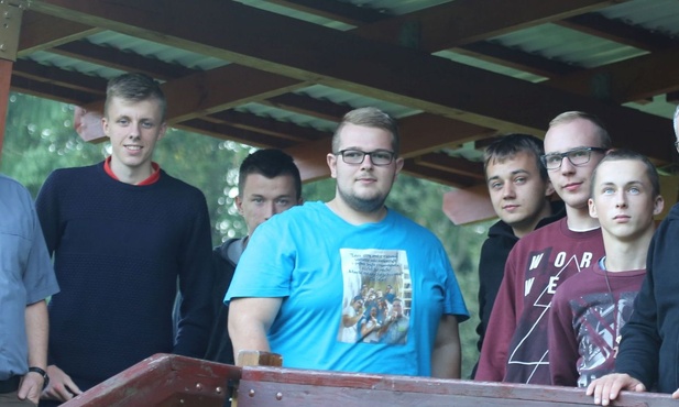 Uczestnicy rekolekcji na Bobczonce