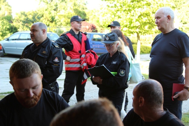 Pożar kościoła w Jawiszowicach - ćwiczenia strażaków