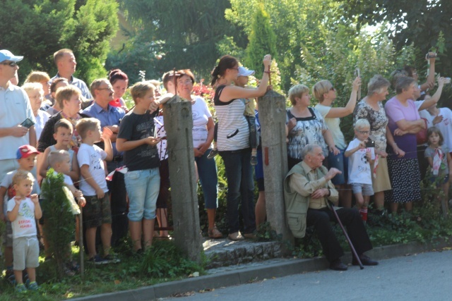 Pożar kościoła w Jawiszowicach - ćwiczenia strażaków