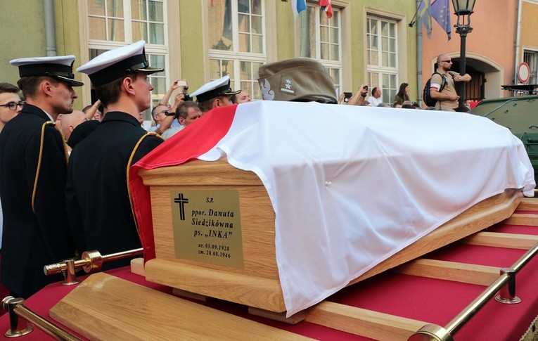 Pogrzeb "Inki" i "Zagończyka"