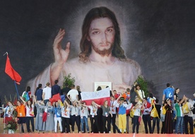 Obraz Jezusa ze zdjęć selfie do połowy listopada