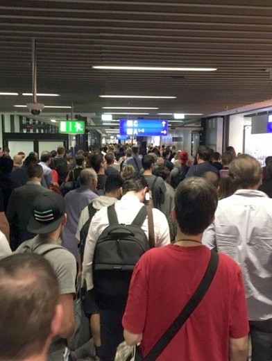 Ewakuacja na lotnisku we Frankfurcie