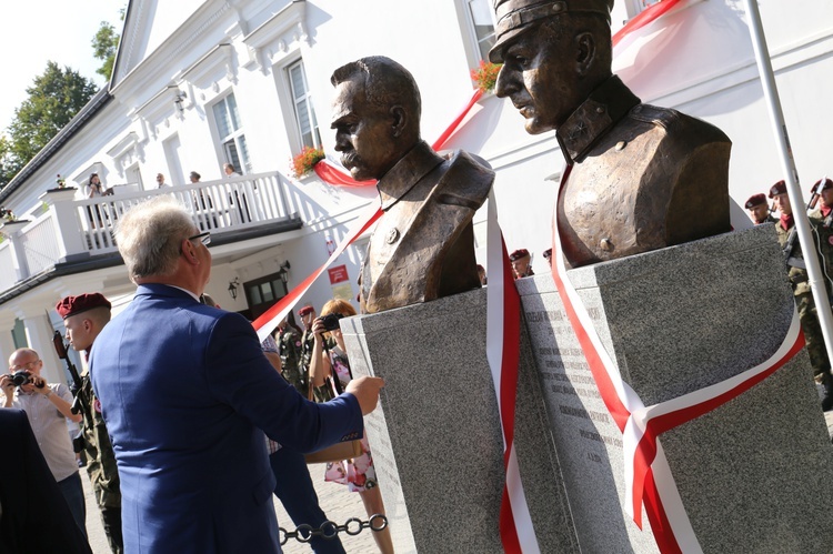 Piłsudski i Wieniawa w Bobowej