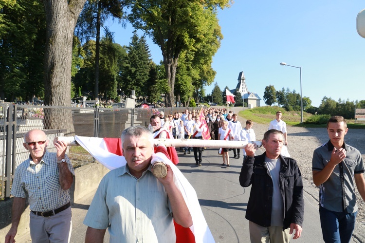 Droga Krzyżowa w Wielogłowach