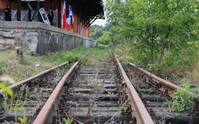 Pomnik selekcji Żydów na kozielskiej rampie