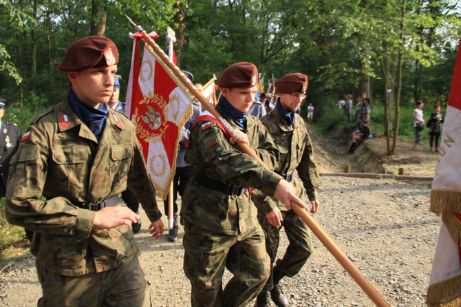 Ku czci żołnierzy "Bartka" w 70. rocznicę mordu