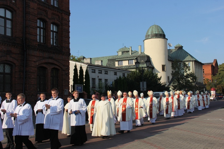 Peregrynacja ikony MB Częstochowskiej w parafii MB Pocieszenia w Żyrardowie