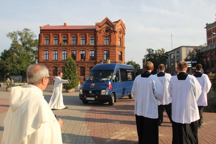 Peregrynacja ikony MB Częstochowskiej w parafii MB Pocieszenia w Żyrardowie