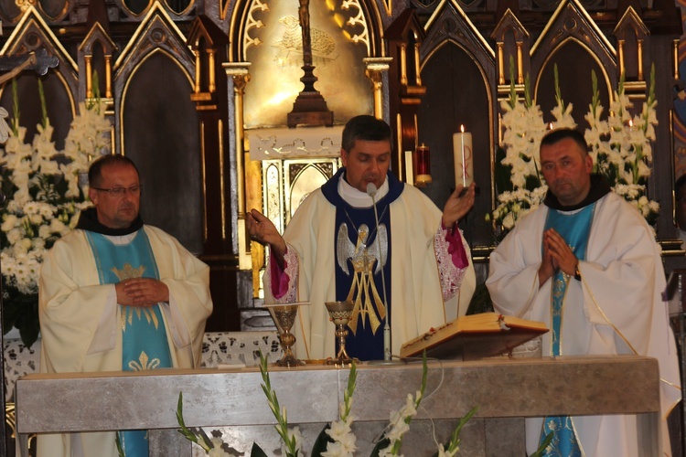 Peregrynacja ikony MB Częstochowskiej u św. Karola Boromeusza w Żyrardowie