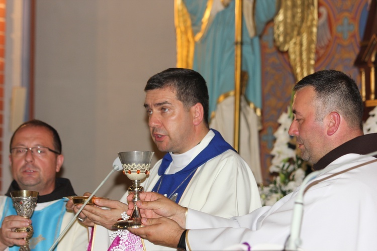 Peregrynacja ikony MB Częstochowskiej u św. Karola Boromeusza w Żyrardowie