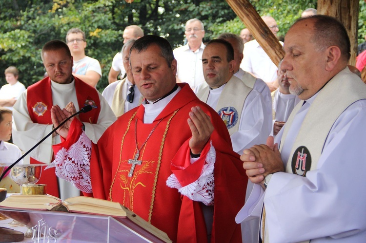 Msza za niezłomnych na Hali Łabowskiej