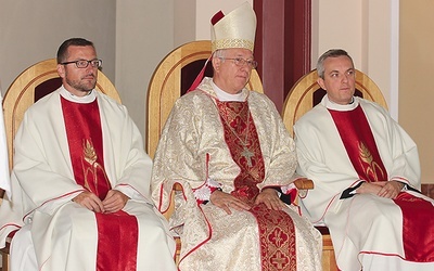 Eucharystii inauguracyjnej przewodniczył pasterz diecezji.