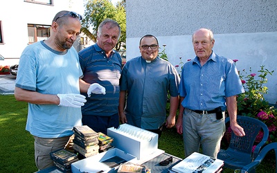 Od lewej: Wojciech Olejniczak, Józef Wilczek, ks. Marek Sobotta oraz Bertold Lepich.