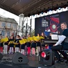 ▲	W czasie imprezy powstał Dziecięcy Chór Festiwalowy pod kierunkiem Rafała Witkowskiego, organisty przasnyskiej fary.