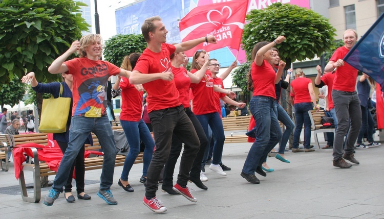 Studniówka Szlachetnej Paczki (cz. II - zumba)