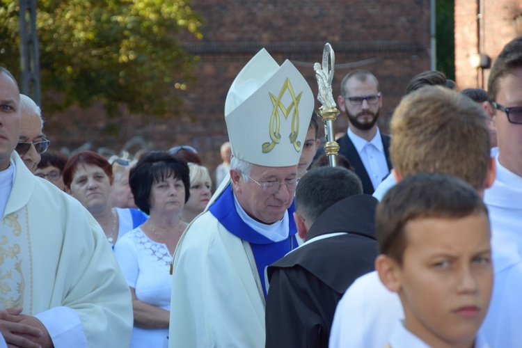 Powitanie ikony MB Częstochowskiej w parafii Wniebowstąpienia Pańskiego w Żyrardowie